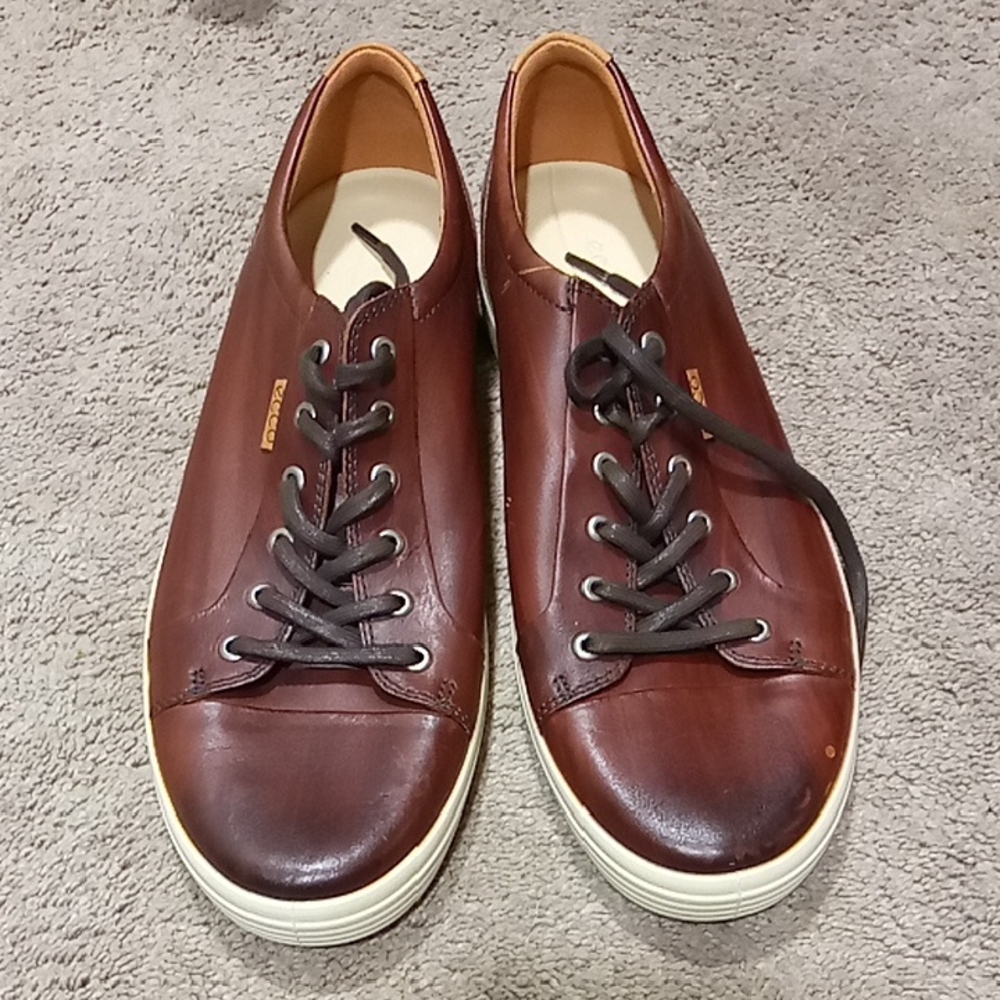 Ecco Shoes